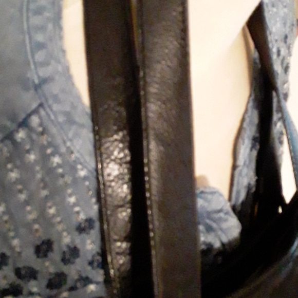 Michel Kors bag - Picture 4 of 10